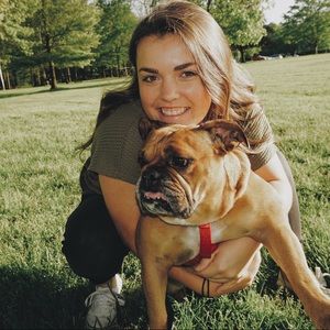 Meet your Posher, Hannah